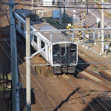 Shin Iizuka Station Hotel Buitenkant foto
