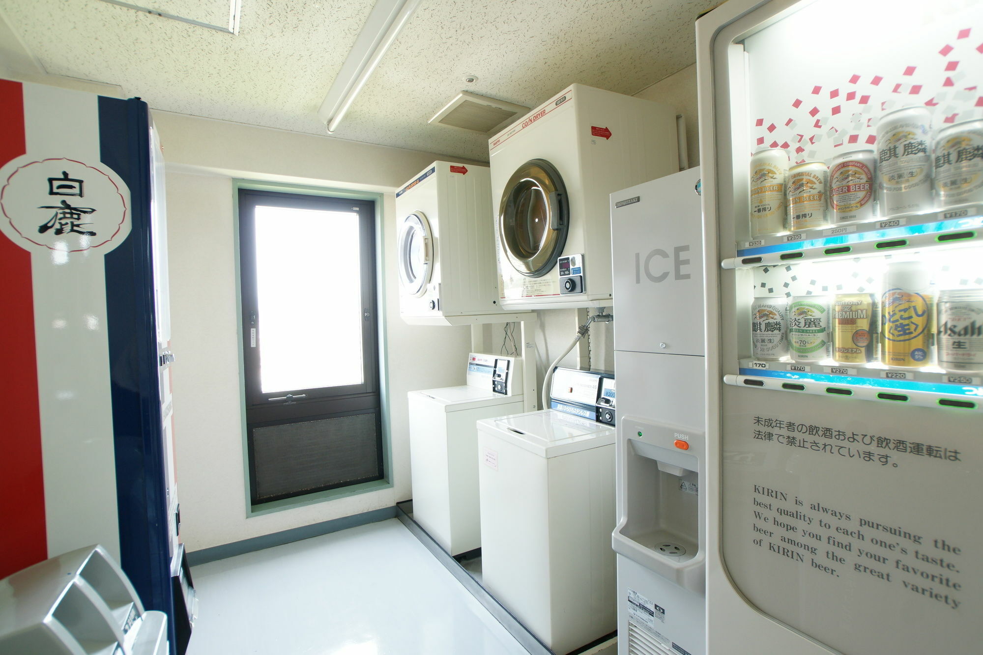 Shin Iizuka Station Hotel Buitenkant foto