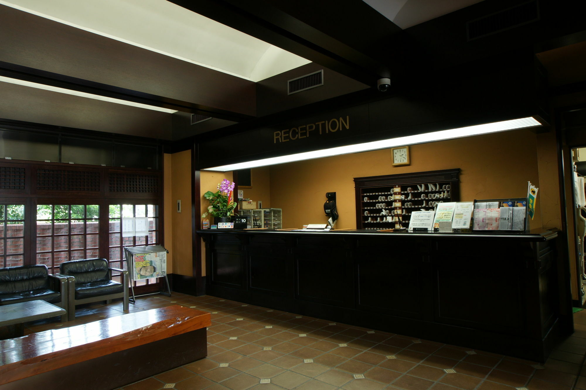 Shin Iizuka Station Hotel Buitenkant foto