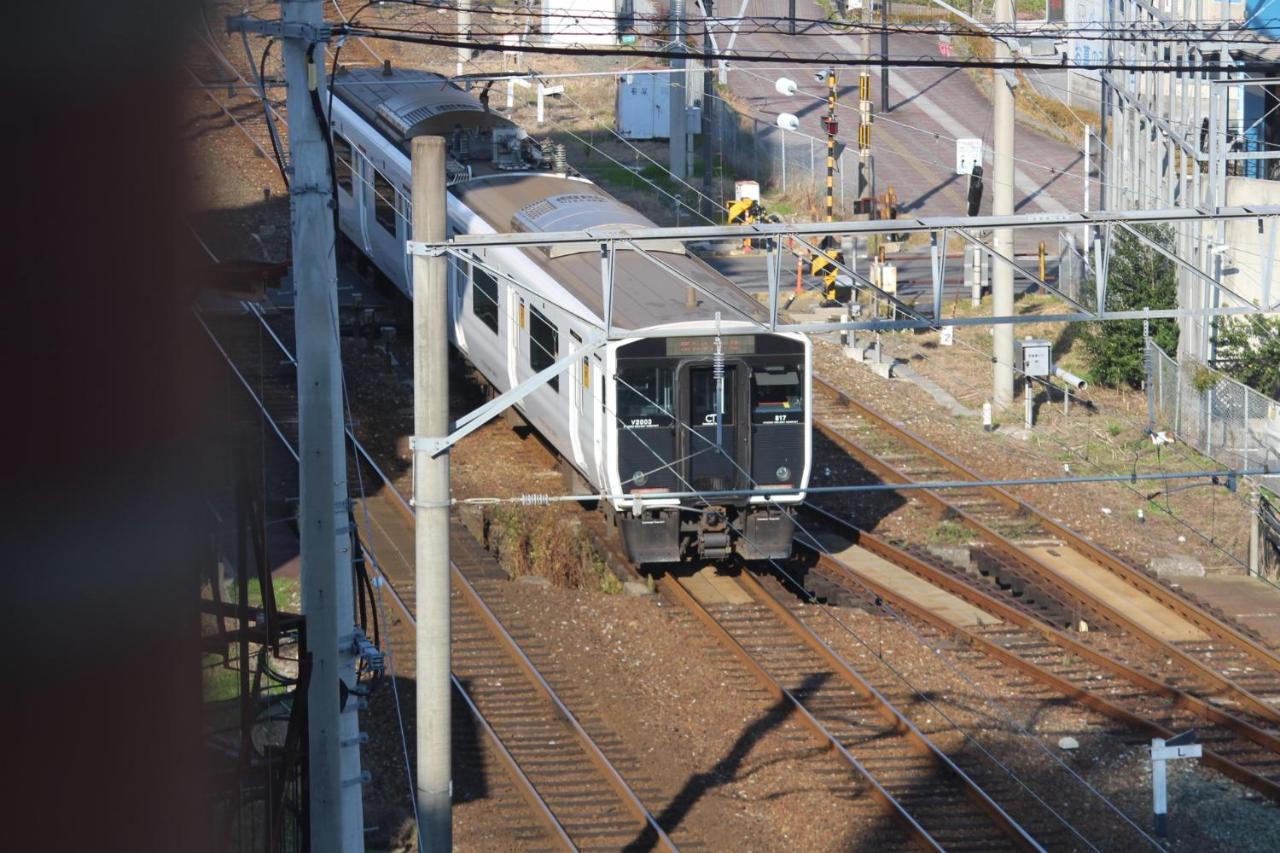 Shin Iizuka Station Hotel Buitenkant foto